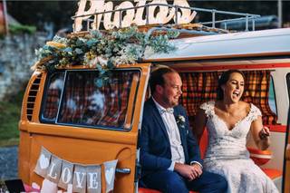 The Marigold Bus and Booth - 14