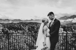 The Venue at Greenbrier Estate - 22