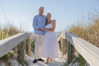 Simple Weddings - 17