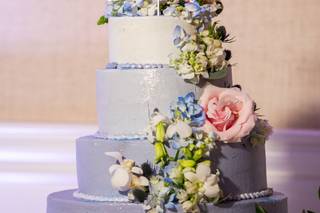 Diane's Patisserie - 26