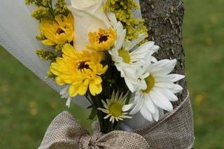 Perfect Petals Weddings and Events Florist - 22
