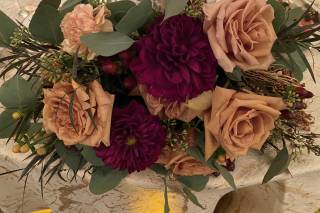 Fleur De Lis Florist - 54