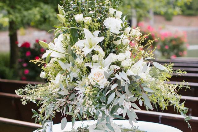 Beverly's Flowers and Gifts 1