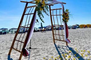 For Better For Less Wedding Flowers - 17