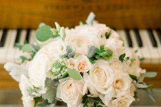 The Cottage Florals and Event Designs - 45