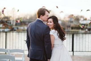 Double Knot Pictures | Photo + Video - 13