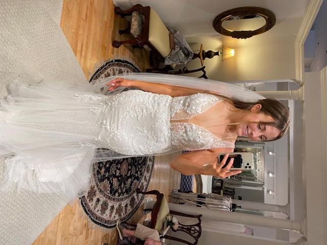 Caryn's Bridals, Formals & Tuxedos - 4