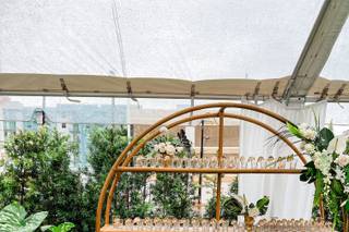Mi Vintage - Farm Tables & Lounge Rentals - 10