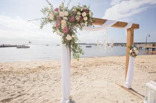 Alison to the Altar - 60