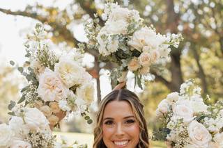 Southern Elegance - Wedding, Events & Floral Design - 9