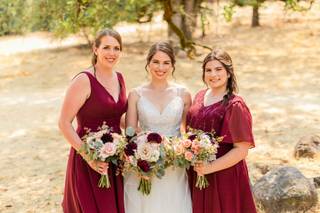 Pedy's Petals Flower & Event Design - 18