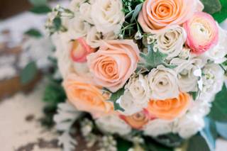 Door decor/ Edwina sylvester floral design - 25