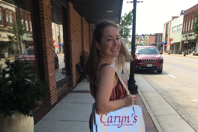 Caryn's Bridals, Formals & Tuxedos 5