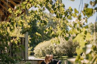 Apple Blossom Chapel and Gardens LLC - 5
