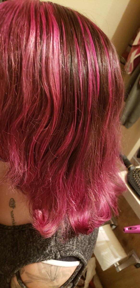 Veda Salon & Spa – University Village - 2