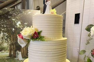 Frosting Fanatic - 26