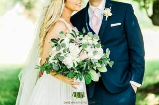 Shelly Black, Custom Floral Designer, at Wayside Studios - 23