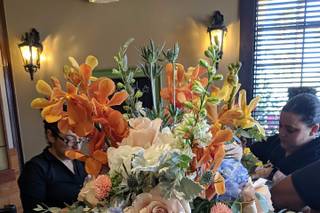 Chavez Wholesale Flowers - 1