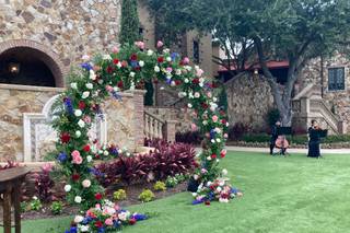 Linens & Flowers Design - 87