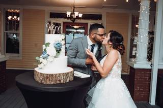 LadyCakes Bakery - 33