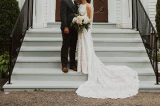 Bella's Bridal Boutique - 11