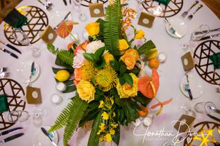 Bruce Wayne Florals - 19