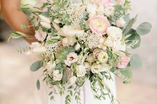 Petal and Bean Floral and Event Planning - 13