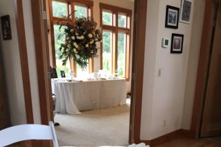 Oak and Fig Floral - 18