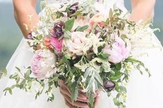 Farmside Gardens & Florist - 9