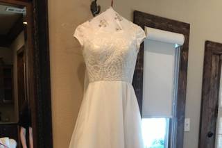 Kite's Wedding Gown Specialists - 17