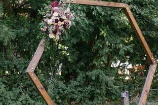 Love & Lupines Floral Design - 25