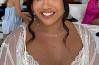 Erika Contreras - 24