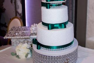 ARTISTIC CAKES - 9