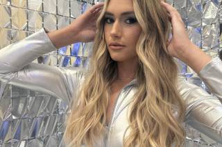 Rhea of Beauty - 10