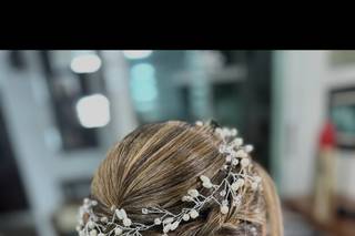 Lizzie Ibarra Hair & Airbrush Make-up Artist - 25
