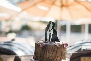 Mare's Custom Cakes - 26