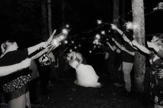 Sweet Retreat: Lodge and Event Venue - 14