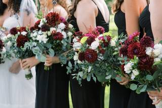 Gray's Florist & Garden Center - 21