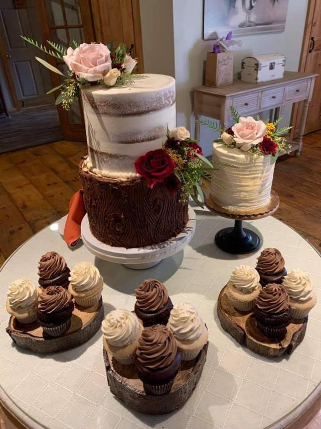NoRA Cupcake Company - 2