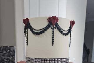 Sugar Glaze Specialty Cakes & Event Design - 6