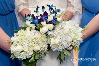 Tiger Lilies Floral Boutique - 16
