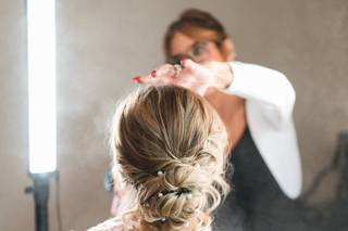 The Veil Hair and Makeup Co - 24