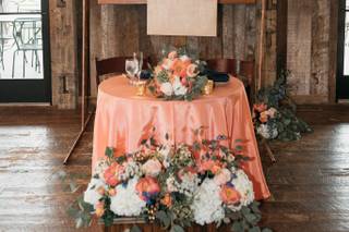 Pretty Petals Floral & Event Design - 12