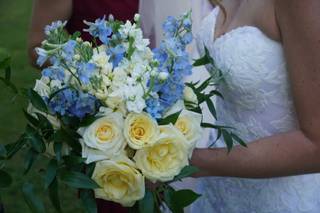 Nancy Bishop Floral Design - 16