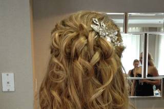 Limin' Hair Studio - 32