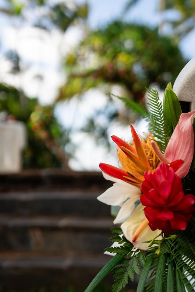 Kaululani Florals  LLC - 3