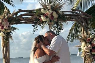 Key Largo Lighthouse Beach Weddings - 60