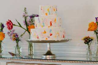 Couture Cakes of Greenville - 8