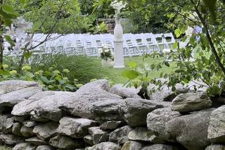 Petal Pushers Floral Studio - 20