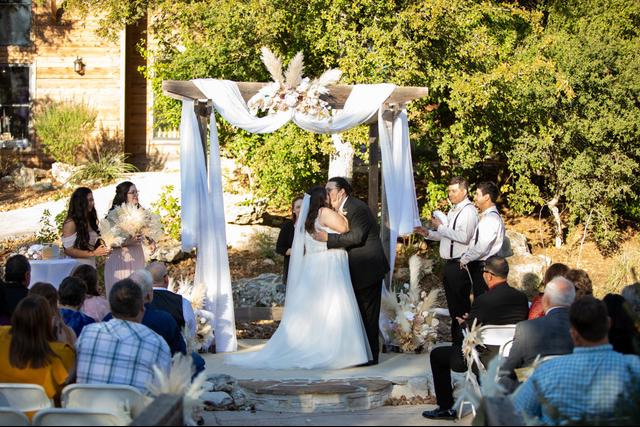Geronimo Oaks Weddings and Events - 1